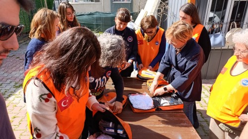 Pandemic Kit Field work 2